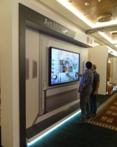 Eye-catching exhibition booth design for trade shows and expos.