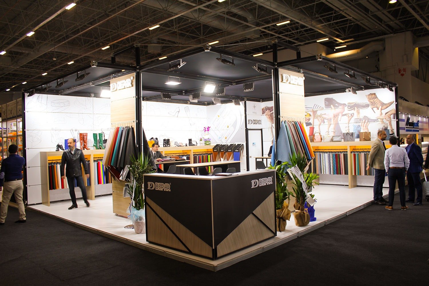 Custom stand design in Düsseldorf exhibition hall