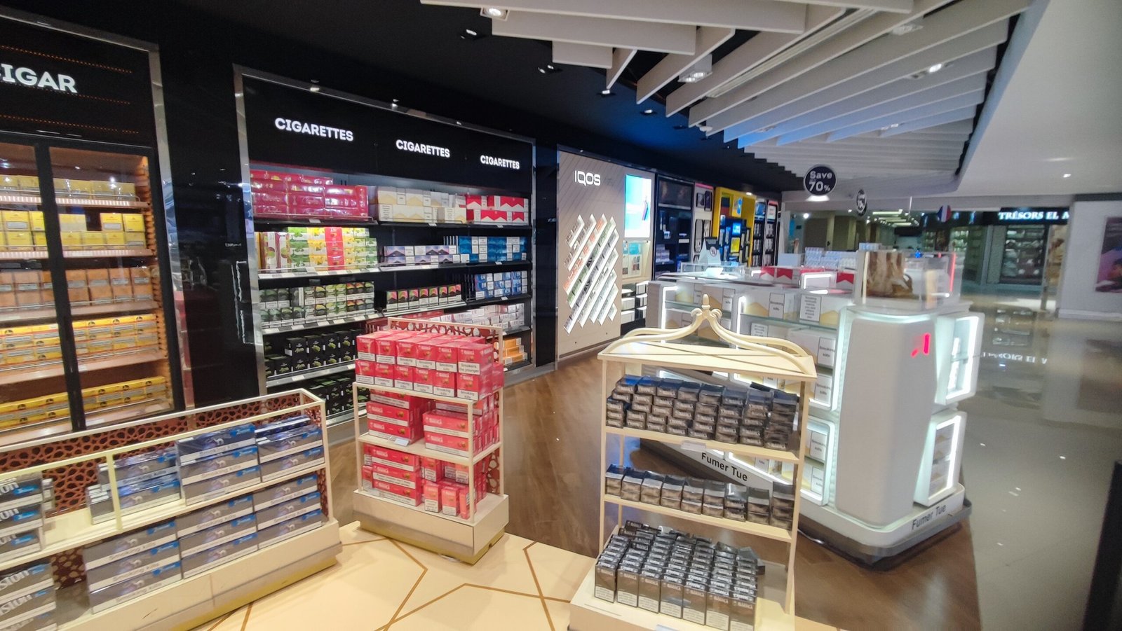 Stand design in Cannes at luxury trade event