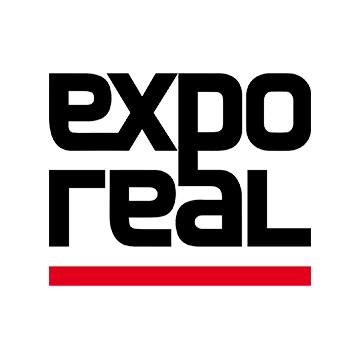 Custom-designed exhibition booth at EXPO REAL 2025 in Munich by ExhibitStandBuilder.