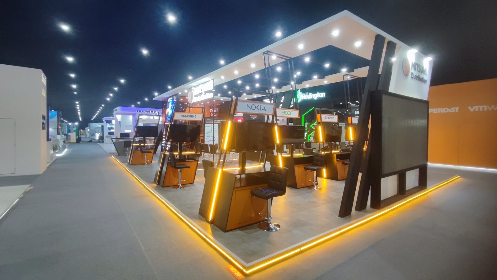 Stand design in Doha at technology exhibition