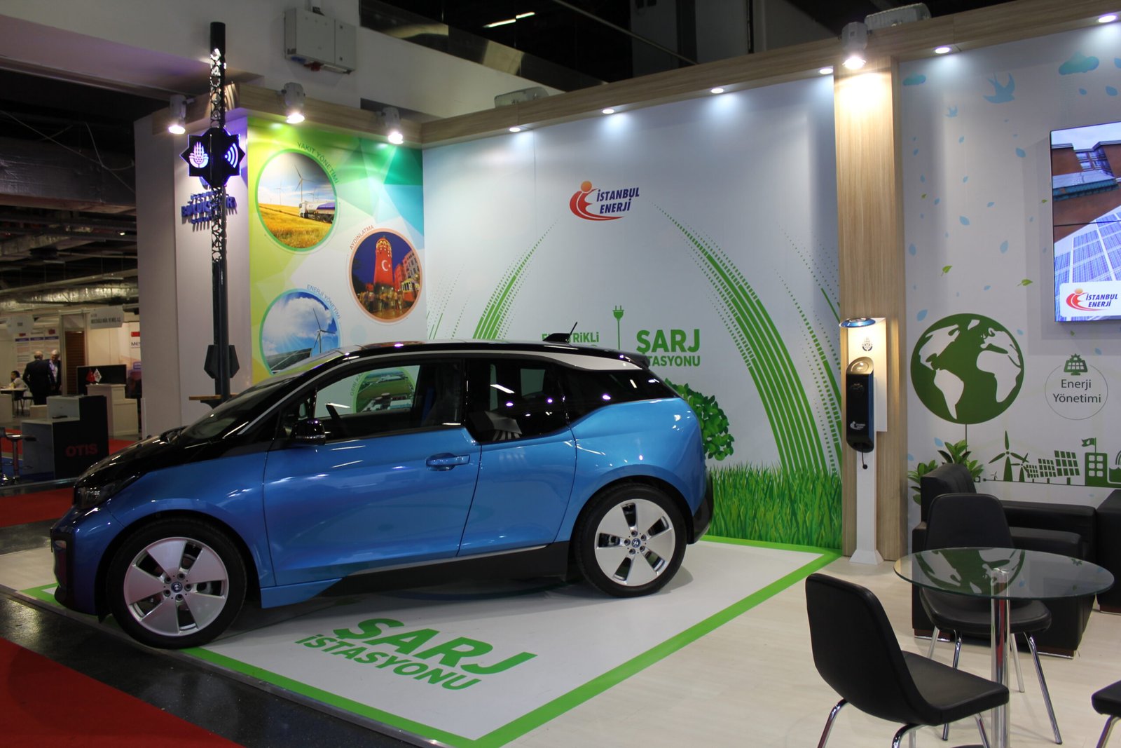Full-service exhibition stall in UK for business expos